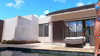 Betzz in the Bedroom