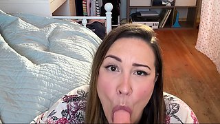 Close up pussy toying on cams