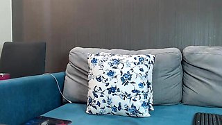 Hot amateur webcam teen masturbates for their fans