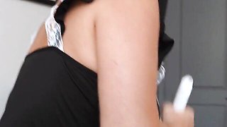 Slimthick Vic's cumshot sex by MYLF
