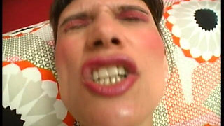 Gina Extreme Insertion