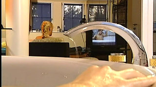 The Young Patient Fucks the Psychologist in the Bathtub