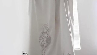 chinese hanfu femboy lad getting down on all fours white socks massive popshot