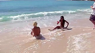 Skinny Naked Girls On The Beach