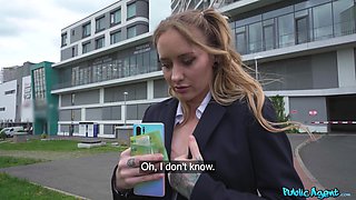 Ivy Maddox Shagged In Hotel Toilet