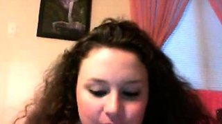 Tiautopia Dances and Flaunts Her Curves