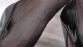 Goddess of High Heels Shows off Her Extreme Patent Leather Pumps