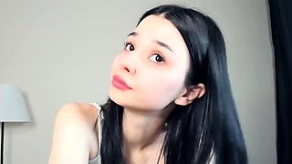 Amateur Webcam Teen Masturbating