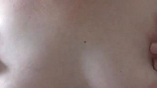 Sexy Wench Masturbating on the Bed