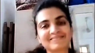 Sexy horny desi indian housewife nude strip on webcam mms