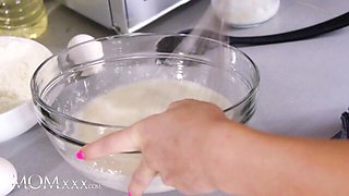 Watch explosive Florane Russell's dirt