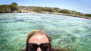 Real-life Underwater Sex in the Ocean?! Private Vacation Pussy Insemination!